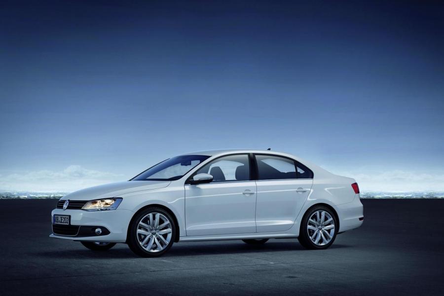  Volkswagen Jetta 2011 года  (EU) (фото 4 из 6)